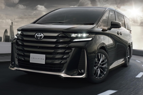 Z Premier（ターボガソリン・2WD）