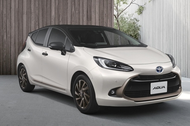 特別仕様車 Z “Raffine”（2WD）［ベース車両はZ（2WD）］